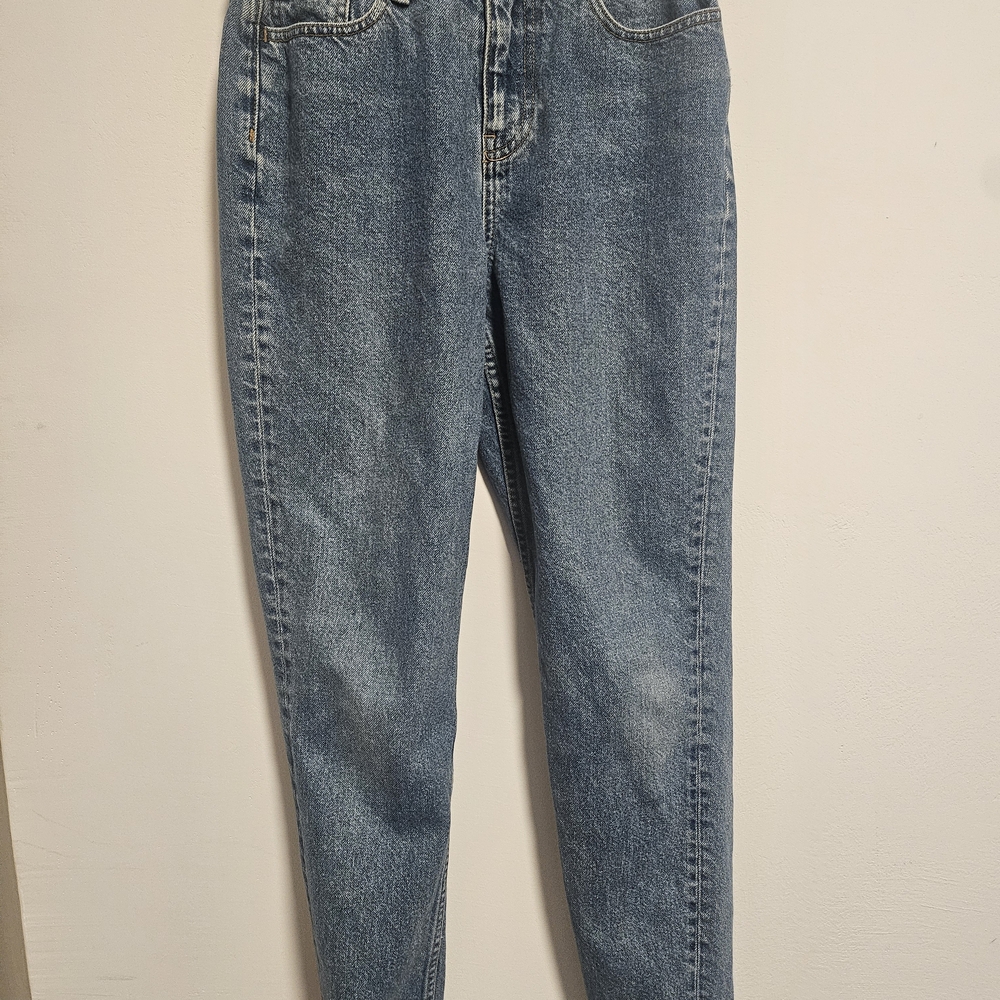 Forever 21 Light Blue Straight Leg Jeans
